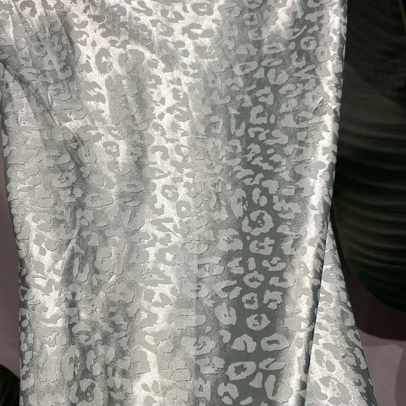 See You Monday Silk Dress - Picture 4 of 8